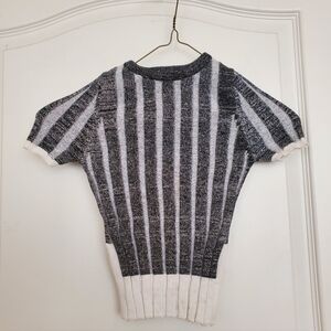 Lulu Kids black & white & metallic short sleeve knit top sz  6 (fits smaller)